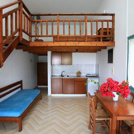 הרסוניסוס Anatoli Apartments מראה חיצוני תמונה