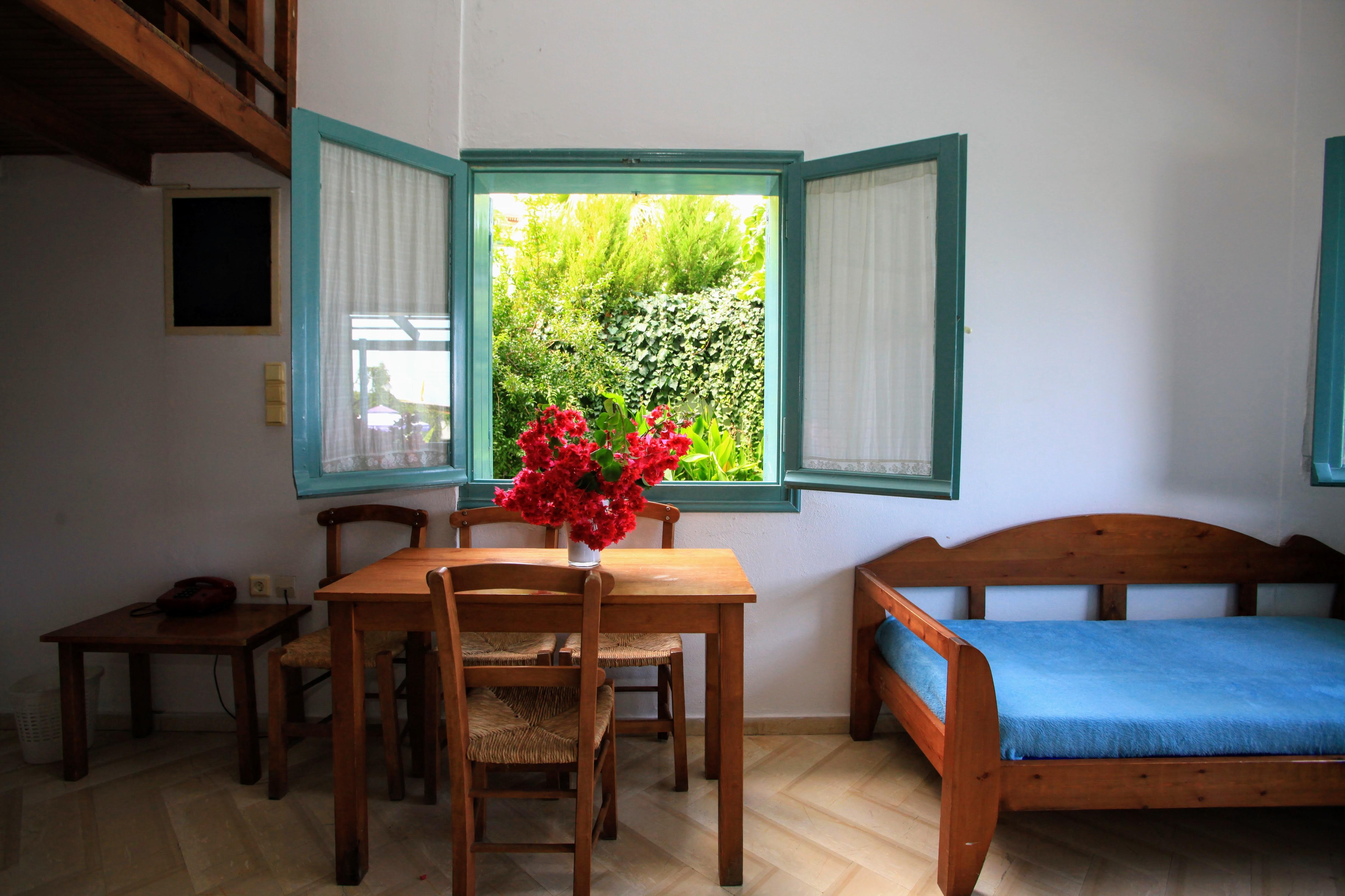 הרסוניסוס Anatoli Apartments מראה חיצוני תמונה
