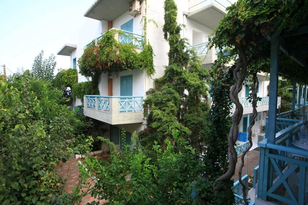 הרסוניסוס Anatoli Apartments מראה חיצוני תמונה