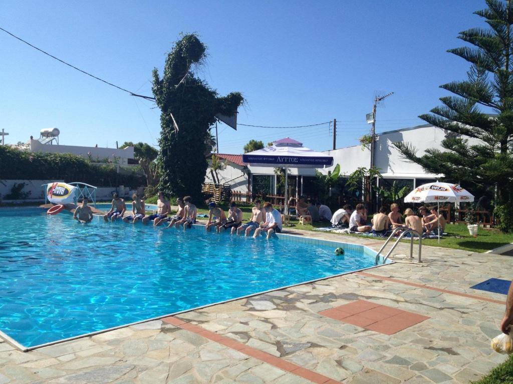 הרסוניסוס Anatoli Apartments מראה חיצוני תמונה